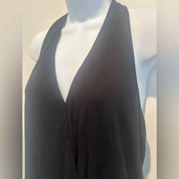 Bisou Bisou: Black Gathered Halter Top- Medium - Picture 3 of 5